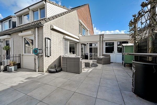 Medium property photo - Tigrisstraat 22, 3207 AN Spijkenisse